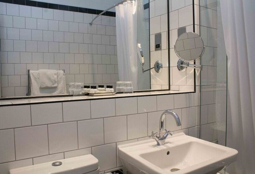 Quarto Estandar Individual, Peebles Hydro