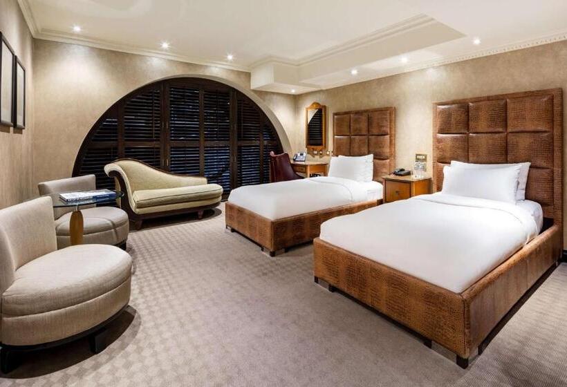 Номер Superior, Radisson Blu Hotel, London Leicester Square   Formerly Hampshire