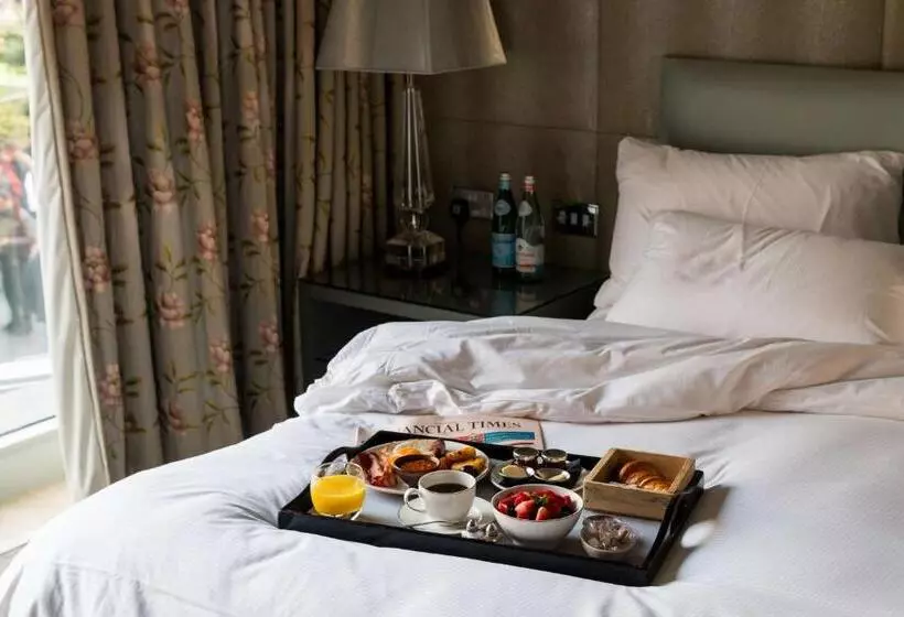 Sviitti, Radisson Blu Hotel, London Leicester Square Formerly Hampshire