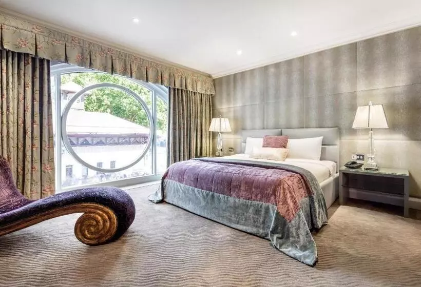 Sviitti, Radisson Blu Hotel, London Leicester Square Formerly Hampshire