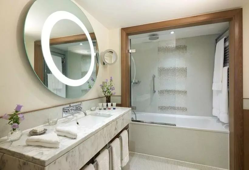 Junior Suite, Brown S Hotel, A Rocco Forte