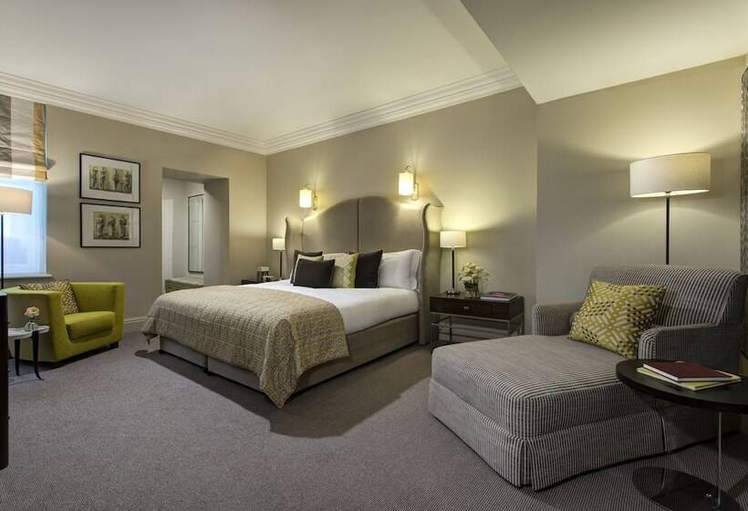 Люкс Классика, Brown S Hotel, A Rocco Forte