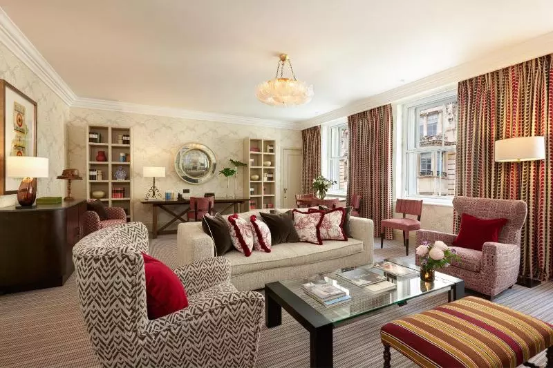 Deluxe Suite, Brown S Hotel, A Rocco Forte