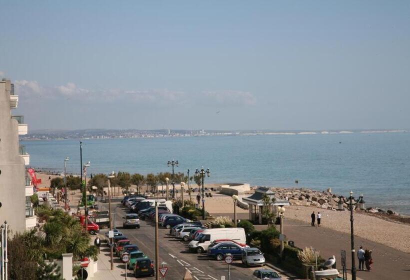 Номер Стандарт, The Chatsworth