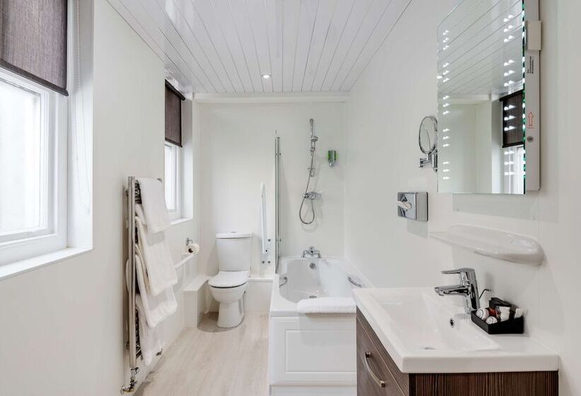 スーペリアールーム, New Continental Hotel; Sure Hotel Collection By Best Western