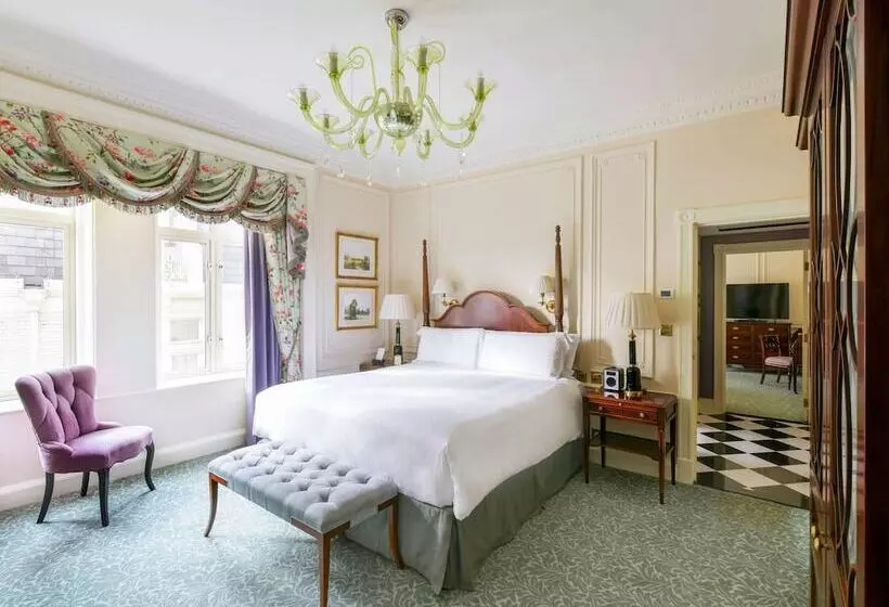 Deluxe Suite, The Savoy