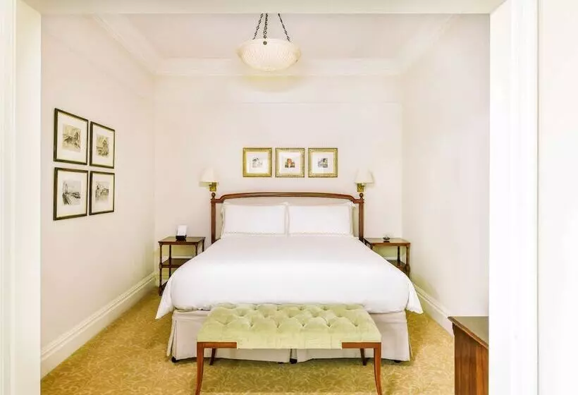 Junior Suite, The Savoy