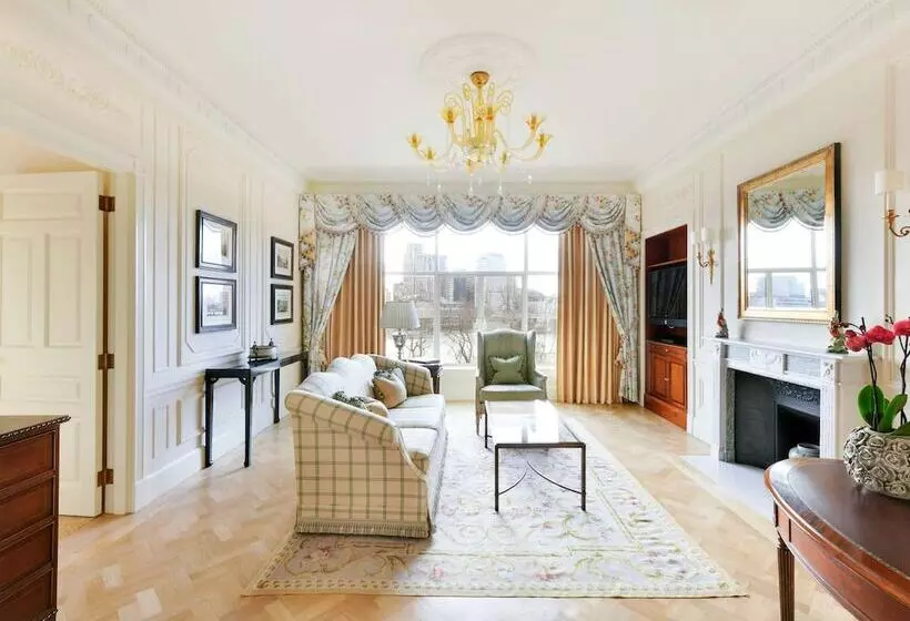 Suite River View, The Savoy