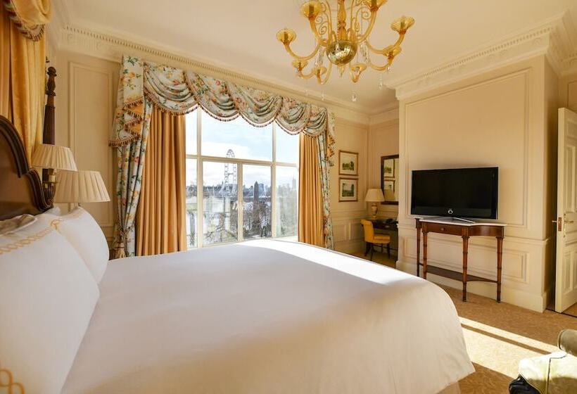 강 전망 스위트, The Savoy