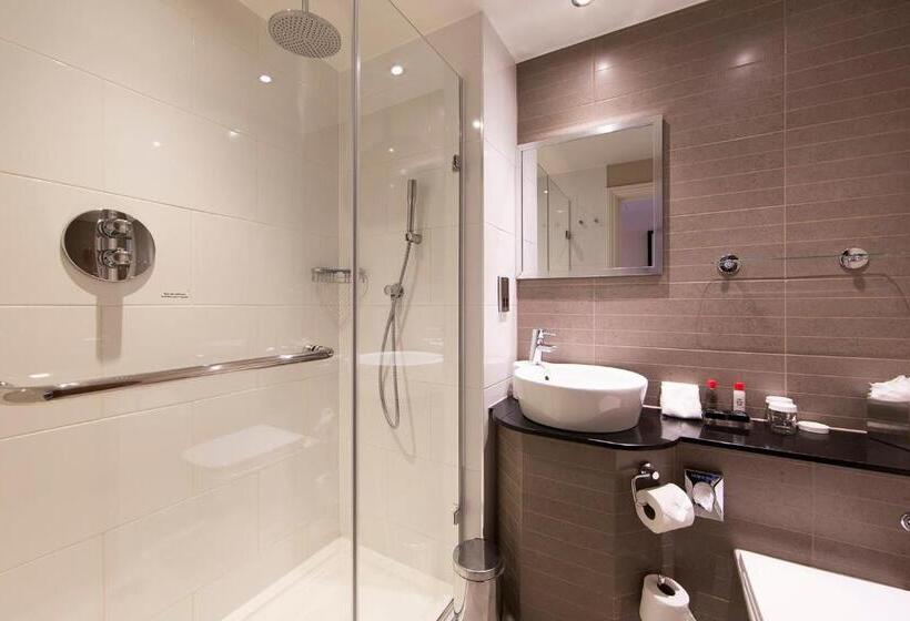 Номер Стандарт, Thistle London Piccadilly