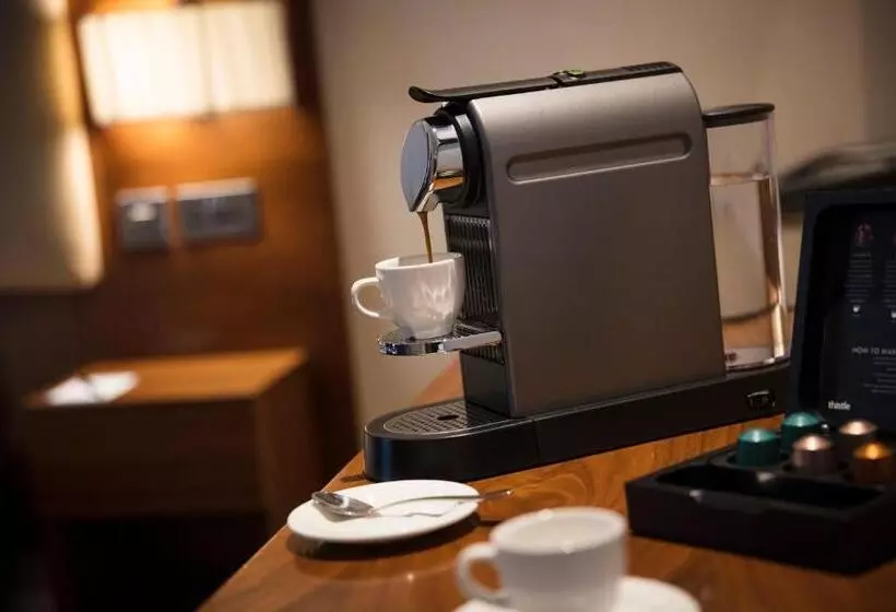 غرفة ديلوكس سرير كينج, Thistle London Piccadilly