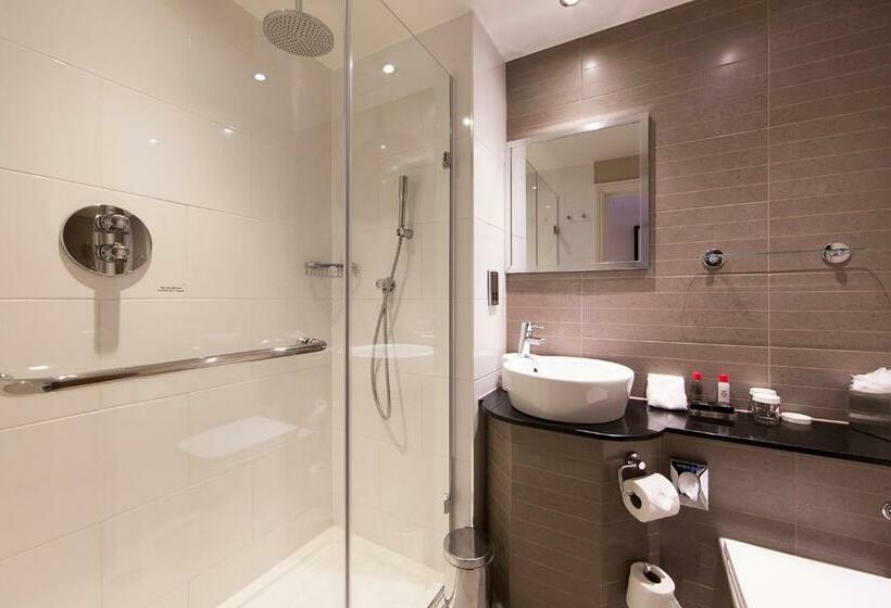 Номер Стандарт, Thistle London Piccadilly