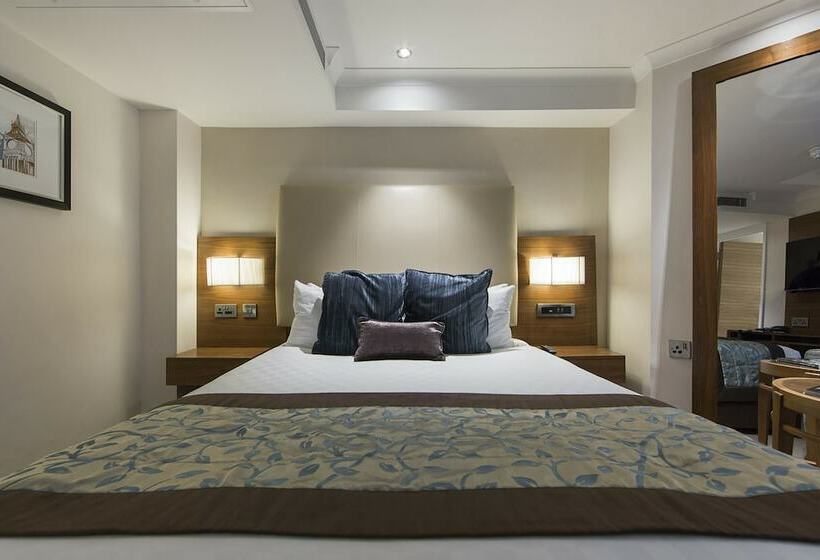 Номер Стандарт, Thistle London Piccadilly