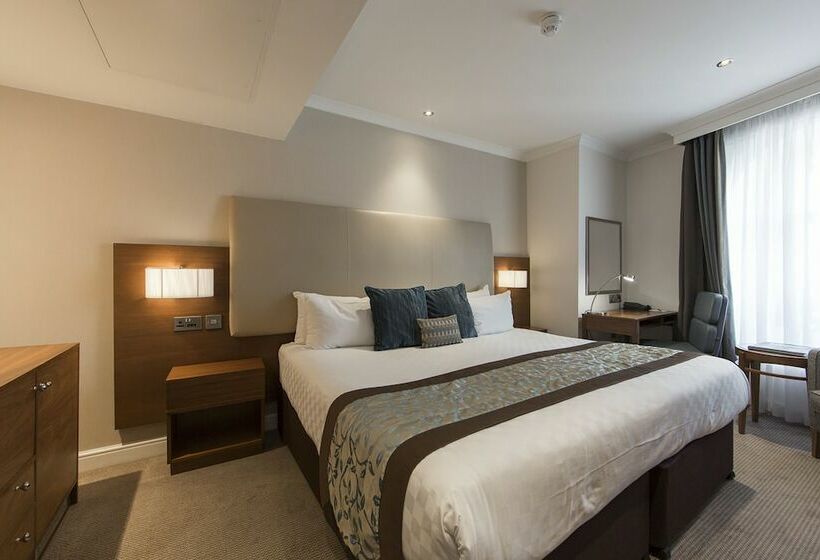 Номер Стандарт, Thistle London Piccadilly