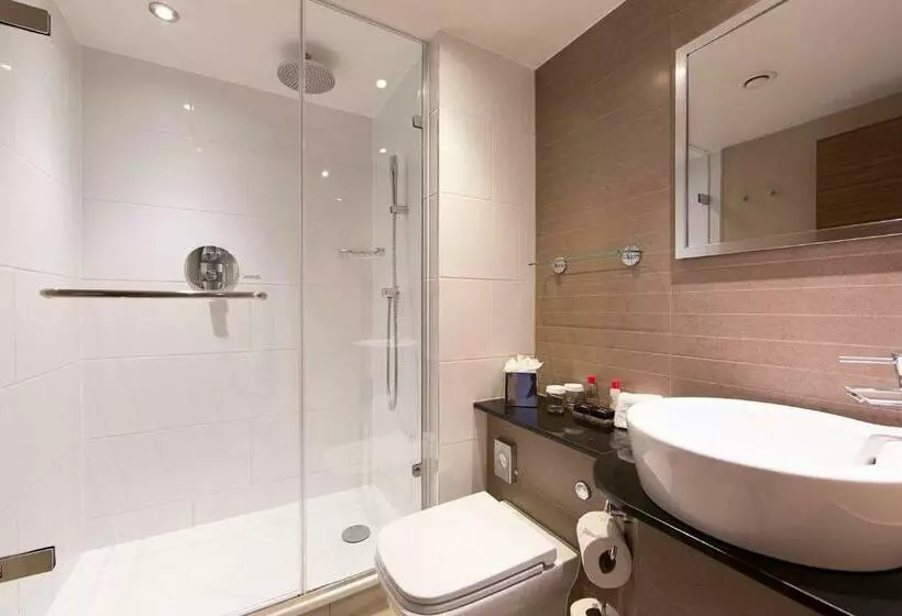 غرفة ديلوكس سرير كينج, Thistle London Piccadilly