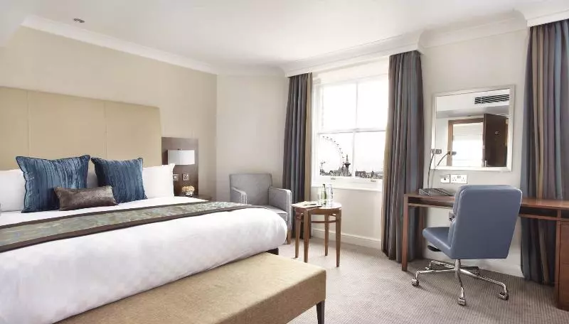 غرفة ديلوكس سرير كينج, Thistle London Piccadilly