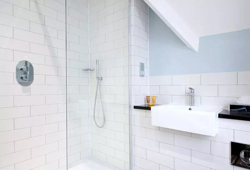 Sviitti, Warrington Fir Grove Hotel, Sure Hotel Collection By Bw