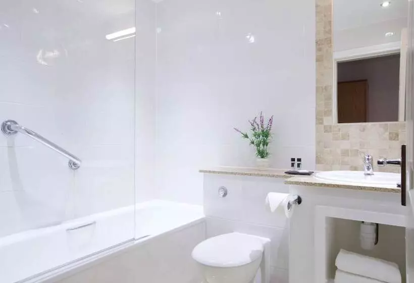 Sviitti, Warrington Fir Grove Hotel, Sure Hotel Collection By Bw