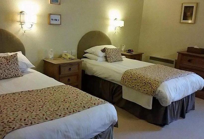 Номер Superior, The Royal Hotel Tain