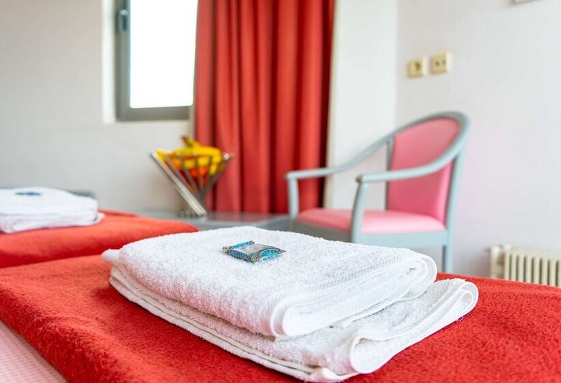 חדר סטנדרט, Als