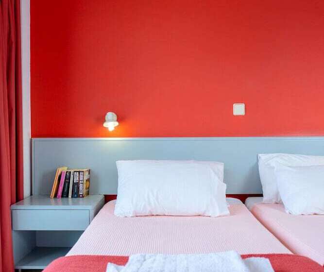 חדר סטנדרט, Als