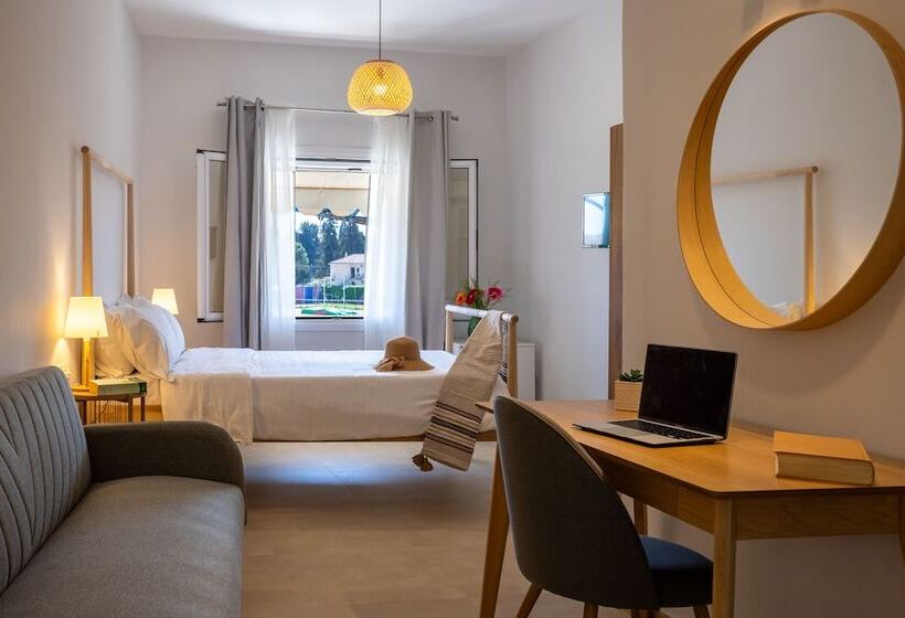 Номер Стандарт Трехместный, Bretagne