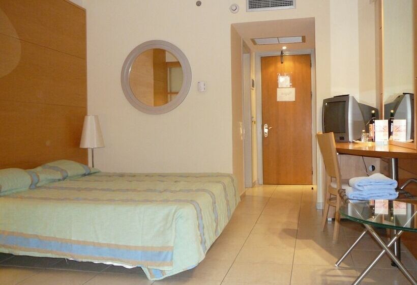 غرفة قياسية مطلّة علي الحديقة, Calypso Beach