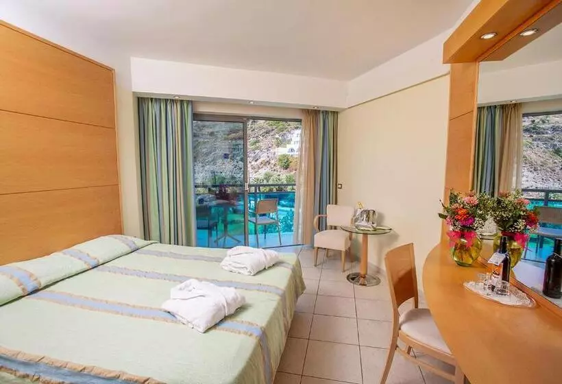 اتاق استاندارد یک نفره, Calypso Beach