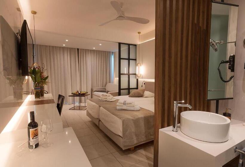 غرفة ديلوكس مطلّة علي الحديقة, Calypso Beach