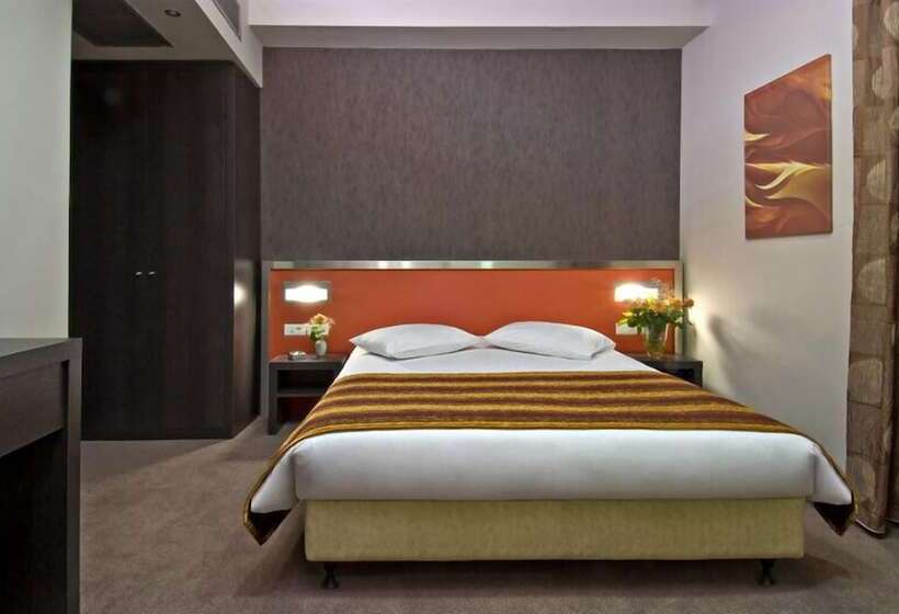 غرفة قياسية, Des Roses