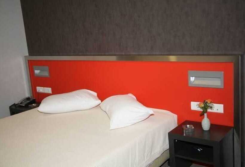 غرفة قياسية, Des Roses