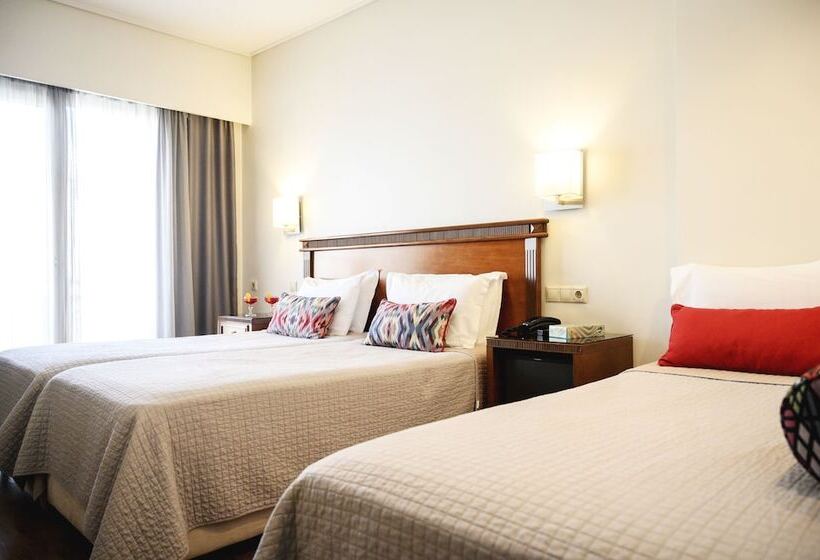 اتاق استاندارد سه نفره, El Greco