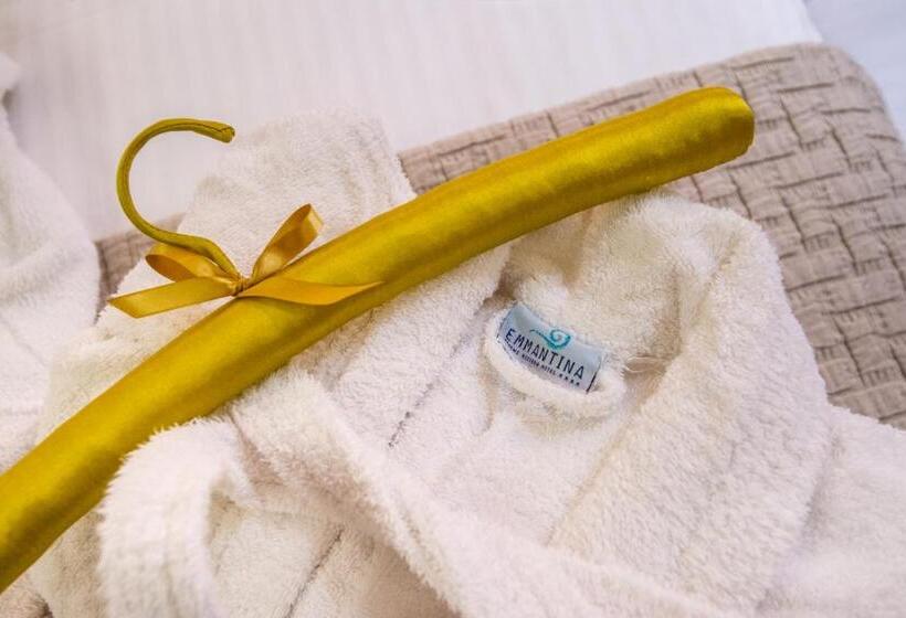 수피리어 룸 측면 바다 전망, Emmantina