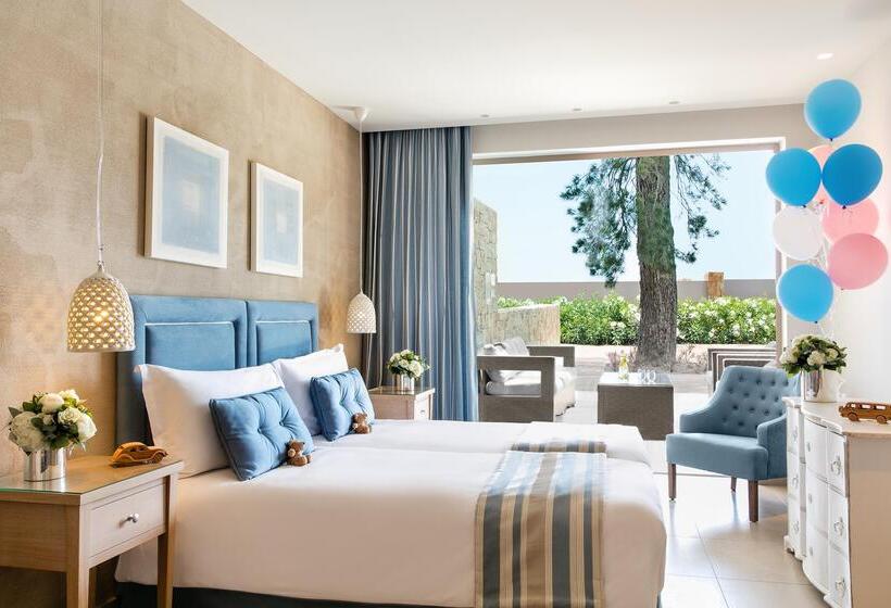 Bungalow Standard 2 Quartos, Ikos Olivia