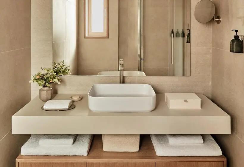 Junior Suite Vue Mer, Ikos Olivia