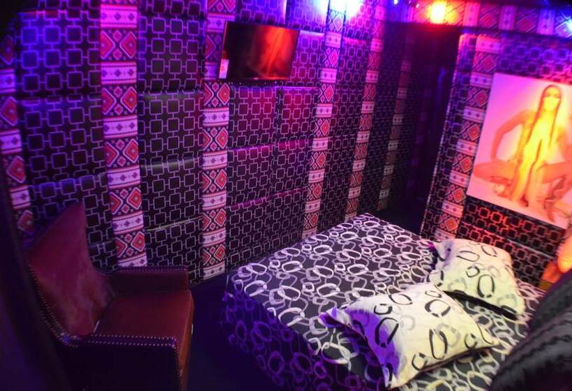 חדר דלוקס, Lida