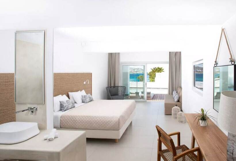 Deluxe Suite Sea View, Manoula S Beach Mykonos Resort