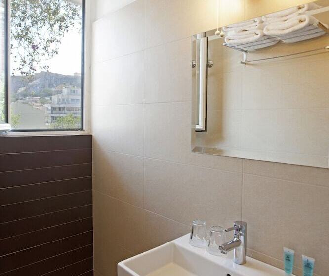 패밀리 룸, Metropolis