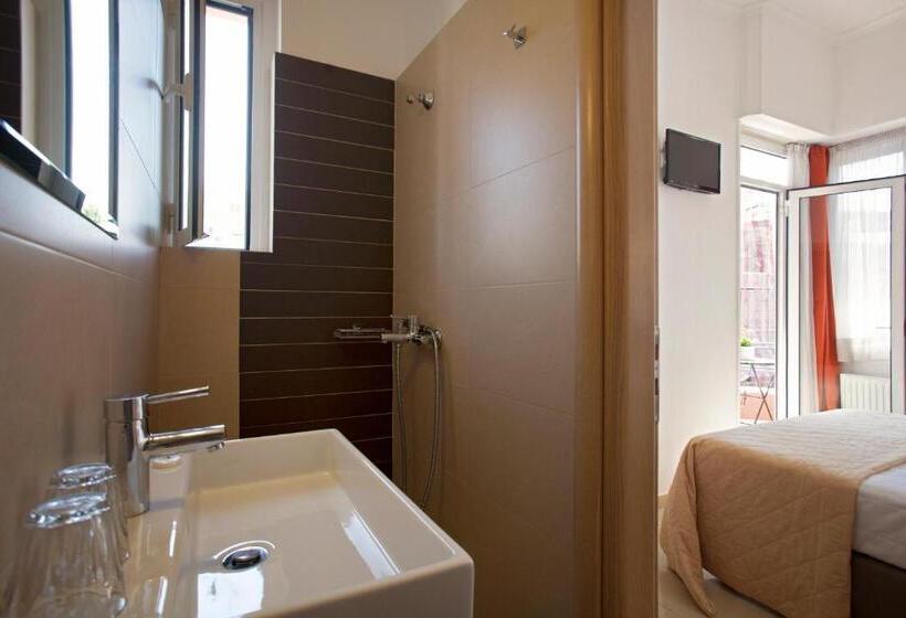 스탠다드 룸, Metropolis