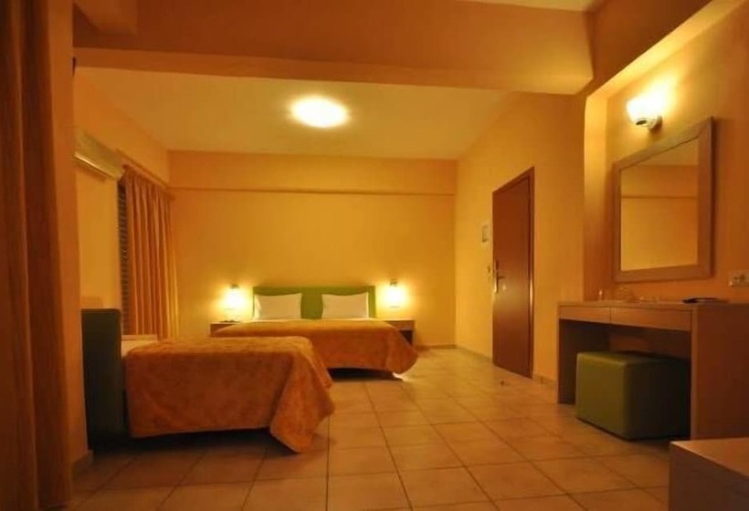 标准三人间, Park