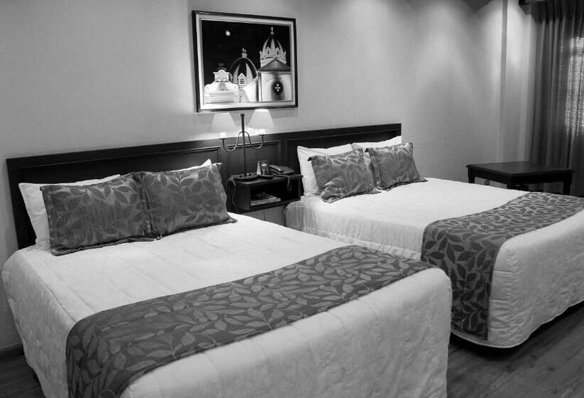 اتاق استاندارد سه نفره, Pension Bonifaz