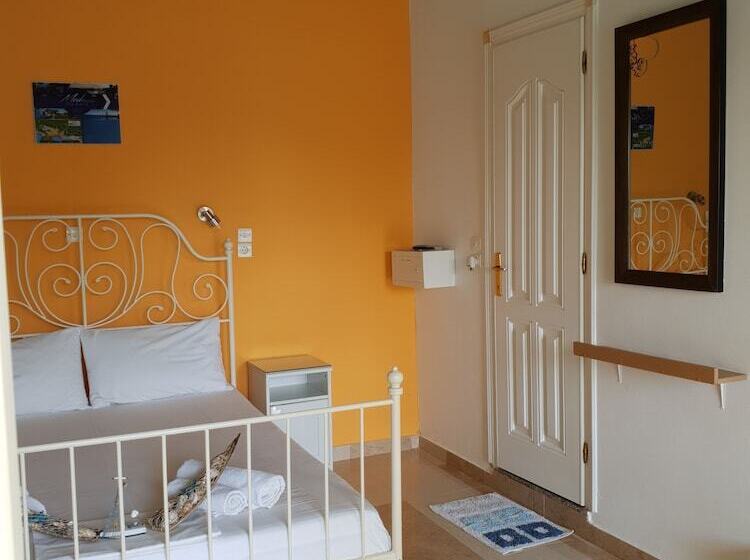 エコノミーワンルーム, Valtos Ionion