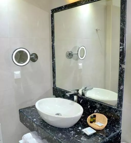 اتاق سوپریور, Zephyros