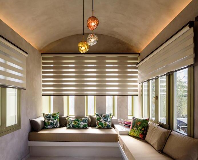 小型套房带泳池景, Zephyros