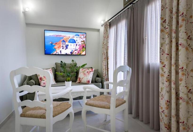 带海景的复工套房, Zephyros