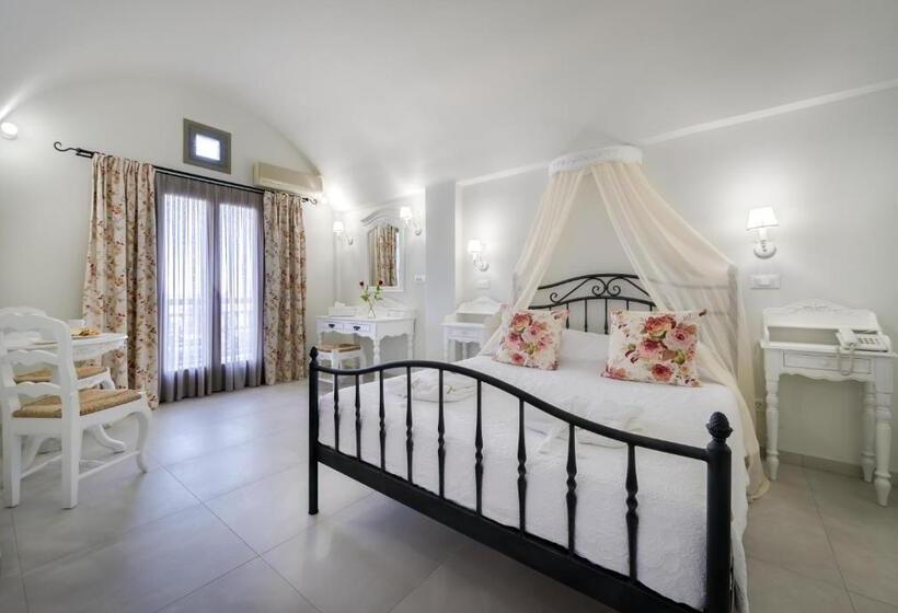 带海景的复工套房, Zephyros