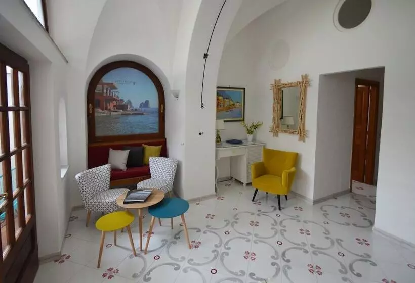 سوییت جونیور, Albergo Gatto Bianco