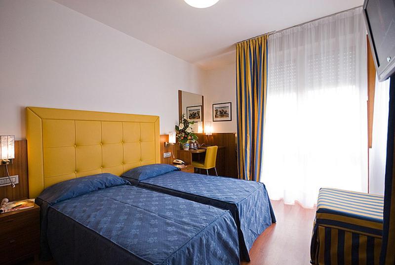 חדר סטנדרט עם מרפסת, Ariston