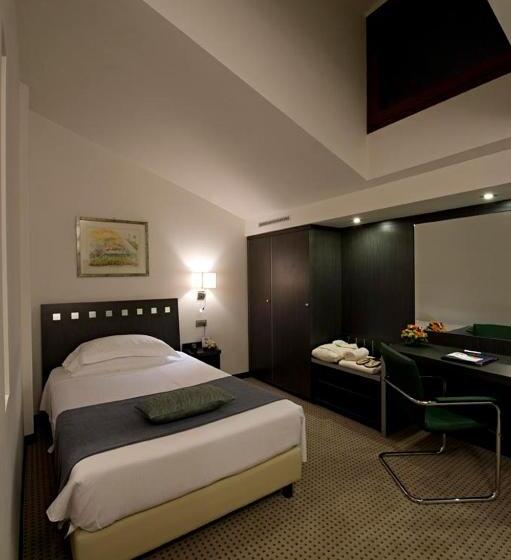 اتاق استاندارد یک نفره, Arli Hotel Business And Wellness