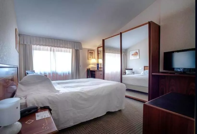 اتاق استاندارد, Arli Hotel Business And Wellness